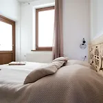 Pod Grapa דירה פורונין