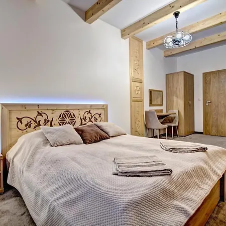 Apartment Pod Grapa